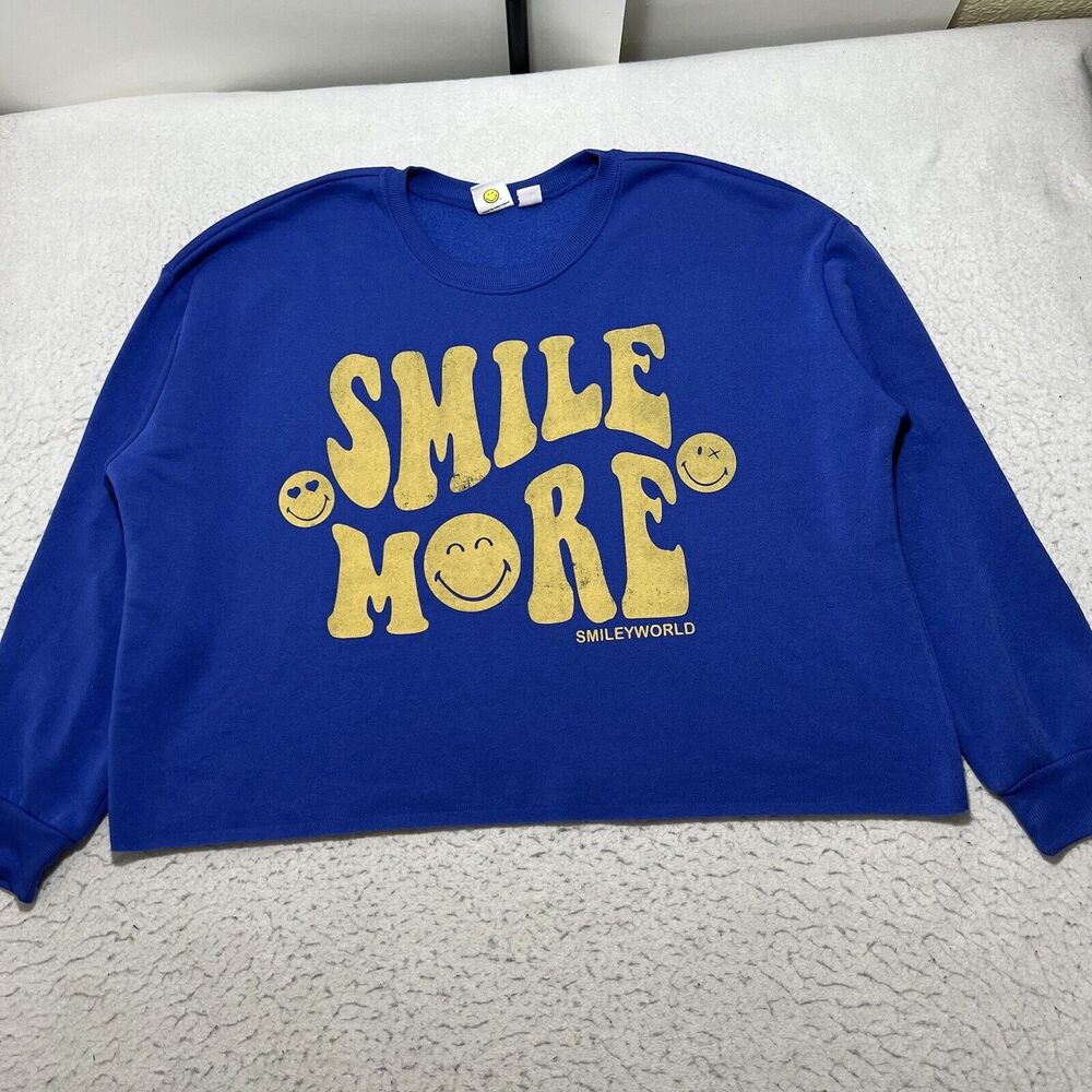 Smiley World Women's Large Crewneck Crop Fleece Sweatshirt Smile More Pullover